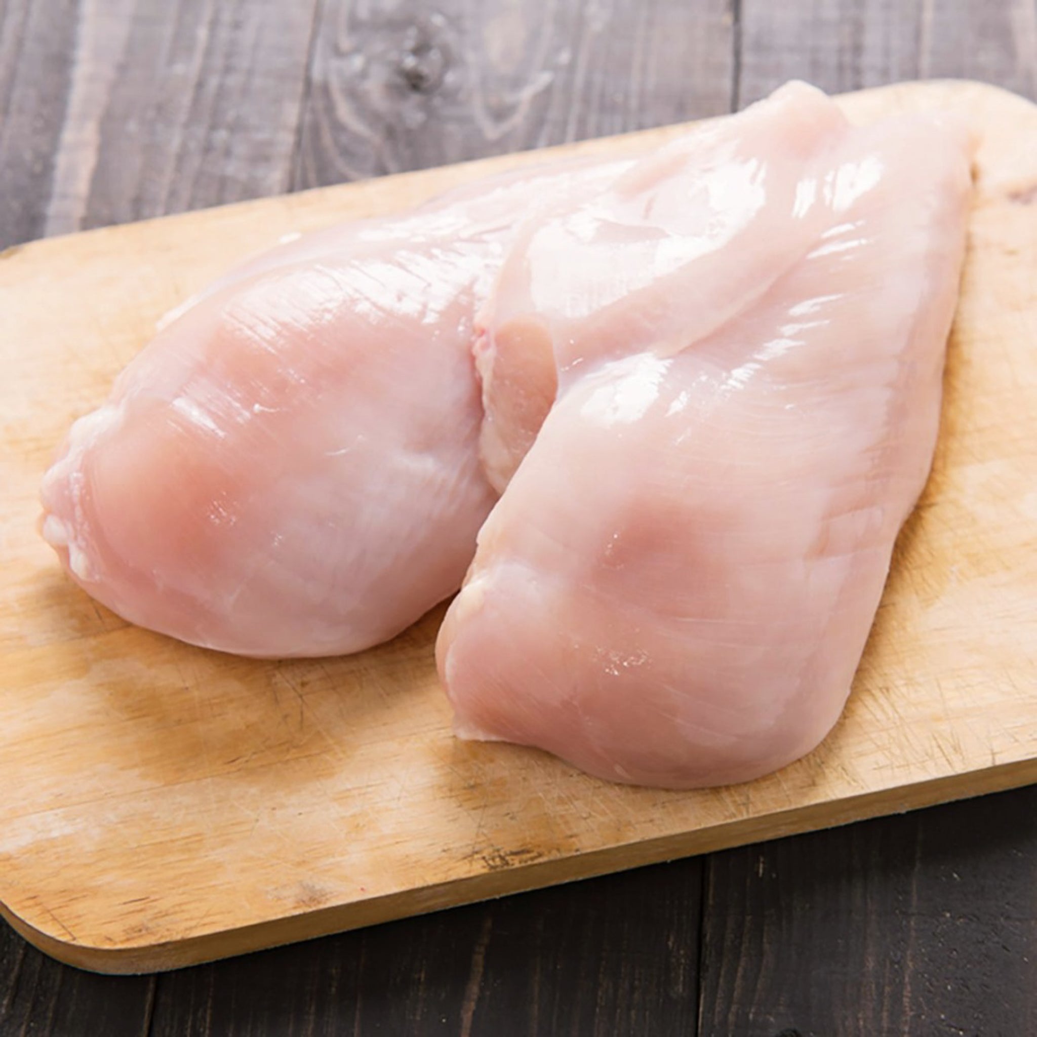 http://happygrocersbkk.com/cdn/shop/files/FrozenOrganicChickenBreast.jpg?v=1689858639